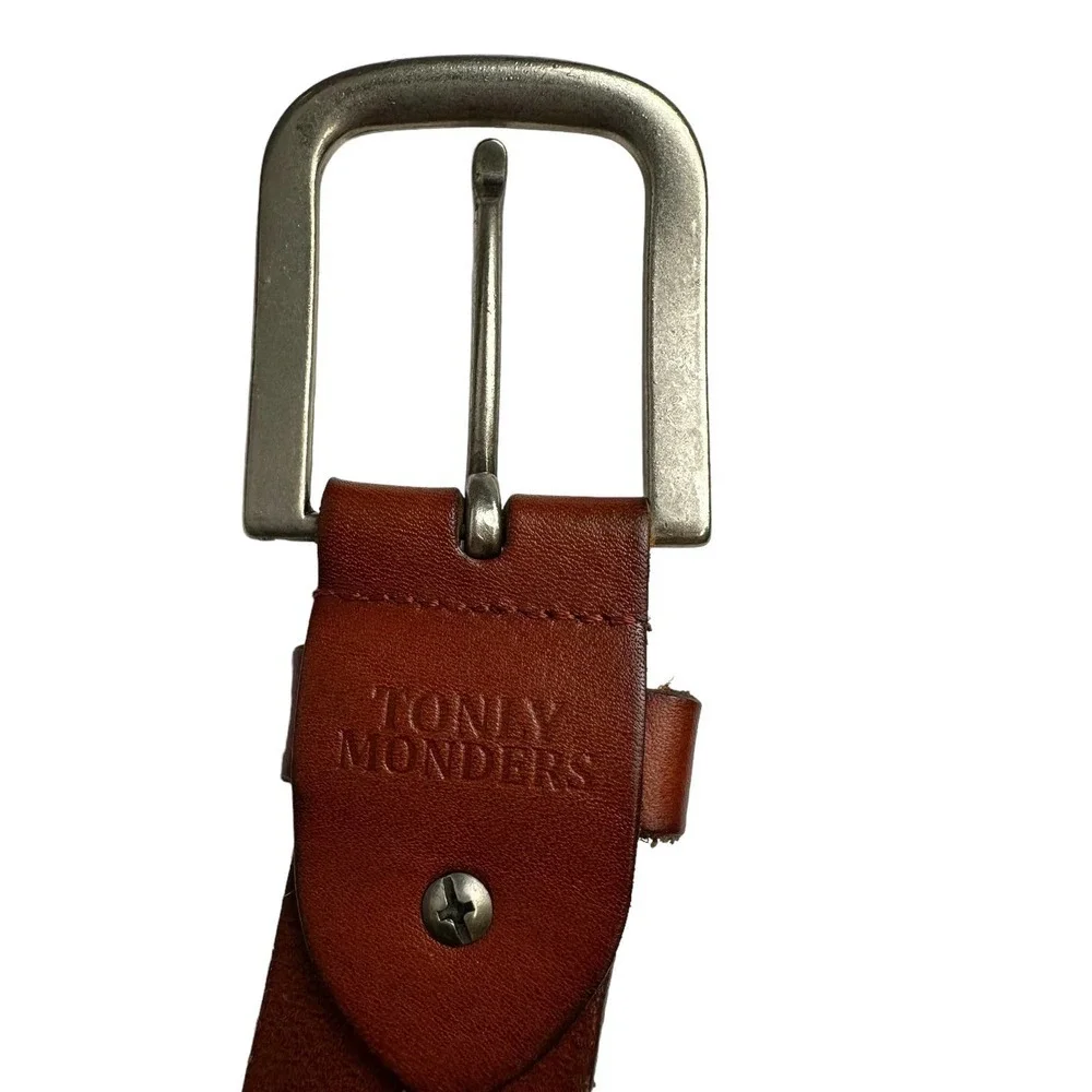 TONLY‎ MONDERS Belt Men’s sz. 35.5” Brown Leather. In good pre-owned condition